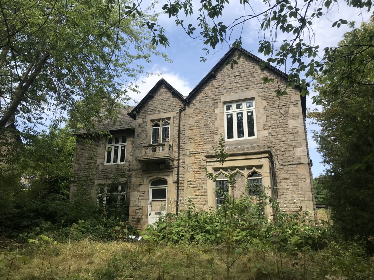 For Sale 22 Collegiate Crescent, Sheffield S10 2BA ***SOLD*** White